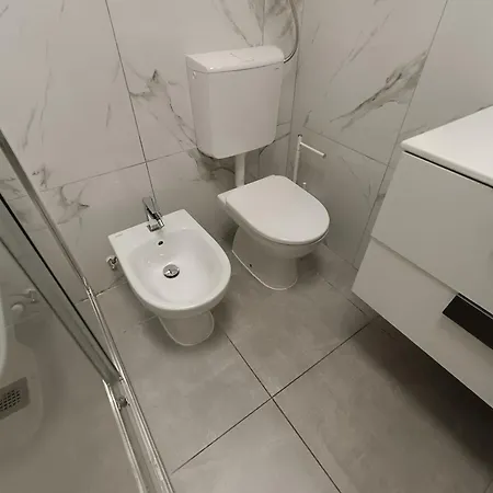 Blue House Apartment *