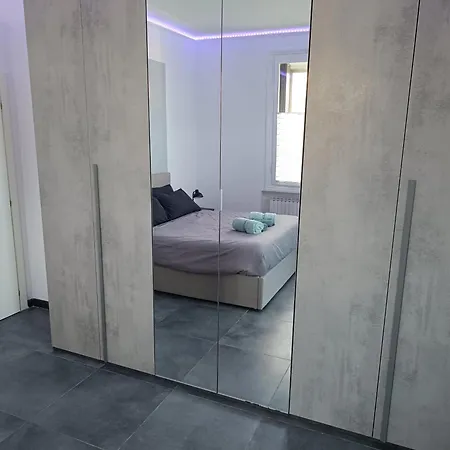 Blue House Apartment